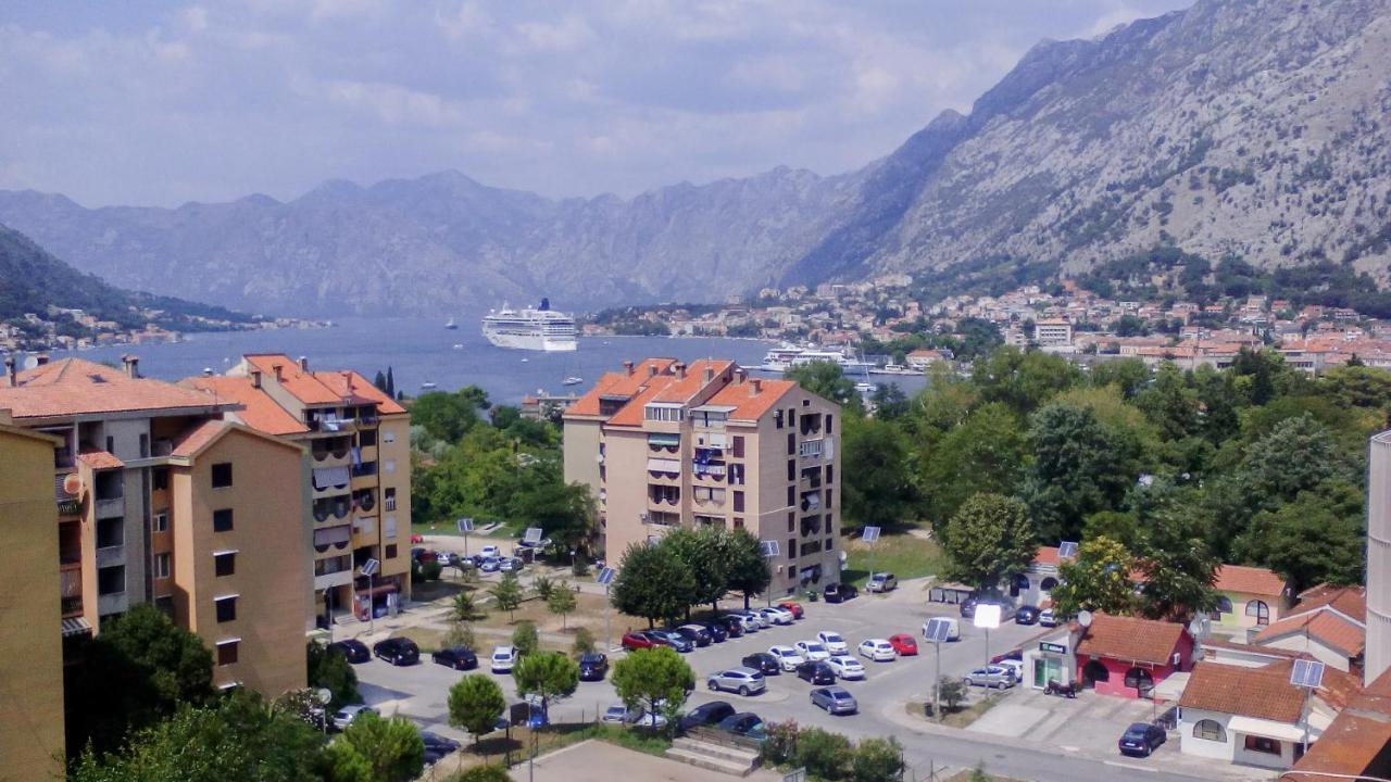 Apartment Daki Kotor Exterior photo